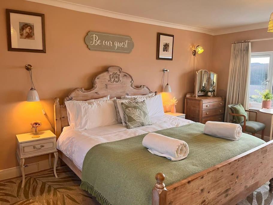 Blue Anchor House - Seaview, Hot Tub Apartments Екстер'єр фото