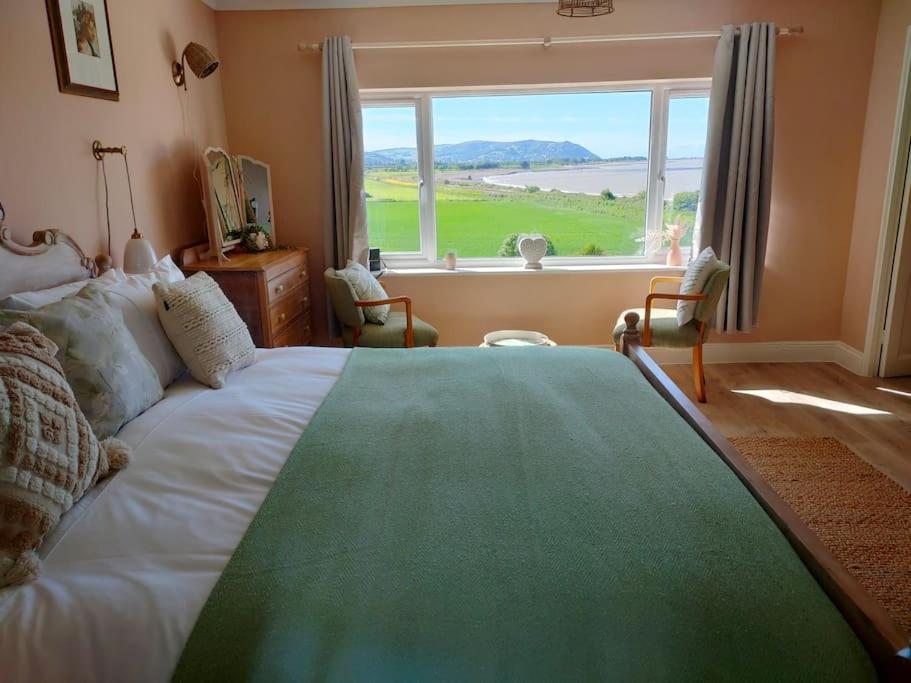 Blue Anchor House - Seaview, Hot Tub Apartments Екстер'єр фото
