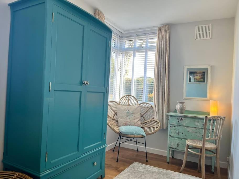 Blue Anchor House - Seaview, Hot Tub Apartments Екстер'єр фото