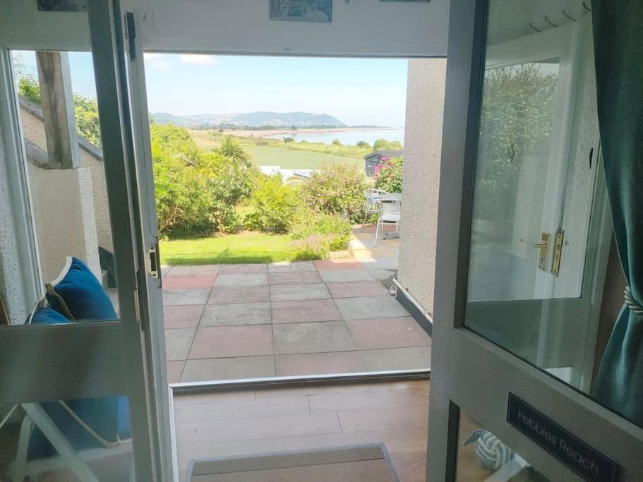 Blue Anchor House - Seaview, Hot Tub Apartments Екстер'єр фото