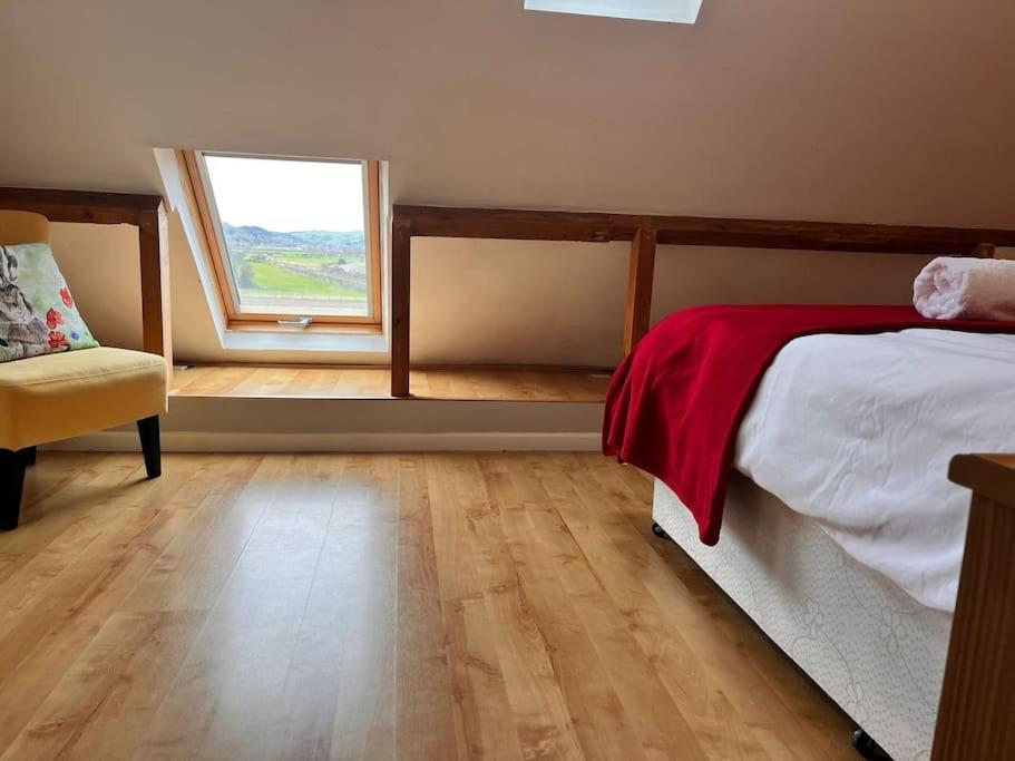 Blue Anchor House - Seaview, Hot Tub Apartments Екстер'єр фото